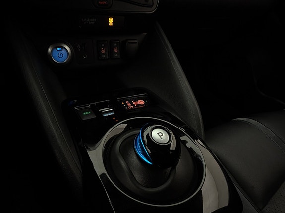 Nissan Leaf 21 of 29