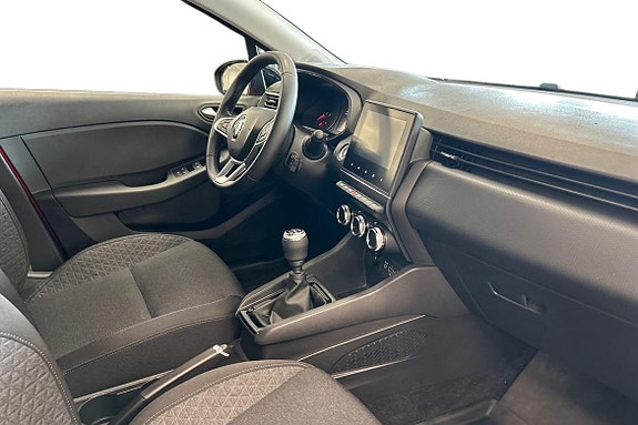 Renault Clio 15 of 21
