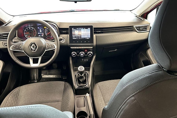 Renault Clio 12 of 21