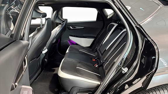 Kia EV6 10 of 24