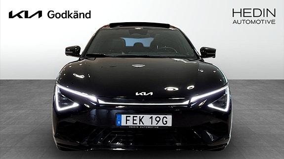 Kia EV6 2 of 24