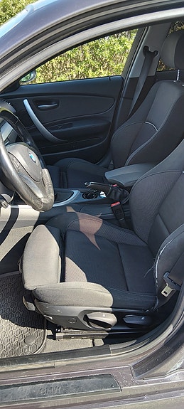 BMW 118i 7 of 9
