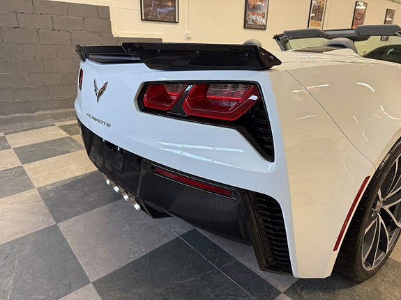 Chevrolet Corvette 20 of 30