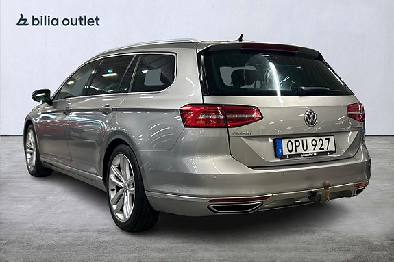 Volkswagen Passat 8 of 27