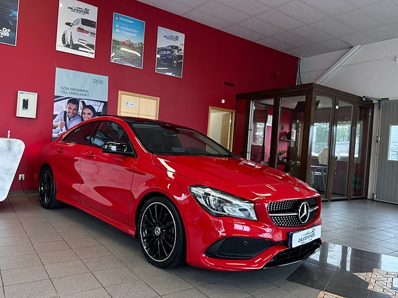 Mercedes-Benz CLA200 2 of 13