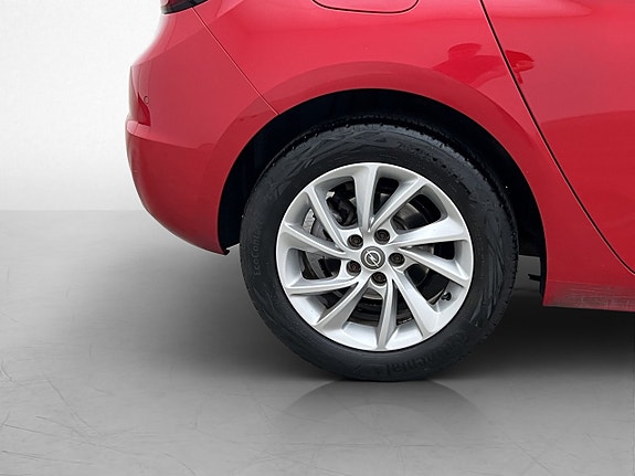 Opel Astra 29 of 29