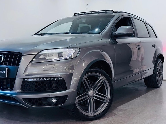 Audi Q7 3 of 23