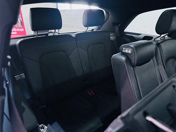 Audi Q7 10 of 23
