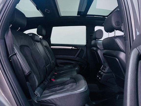 Audi Q7 8 of 23