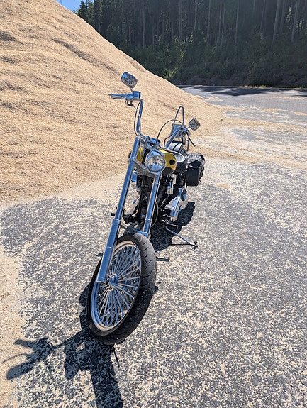 Harley-Davidson Softail 2 of 3