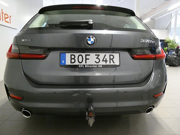 BMW 330e 7 of 27