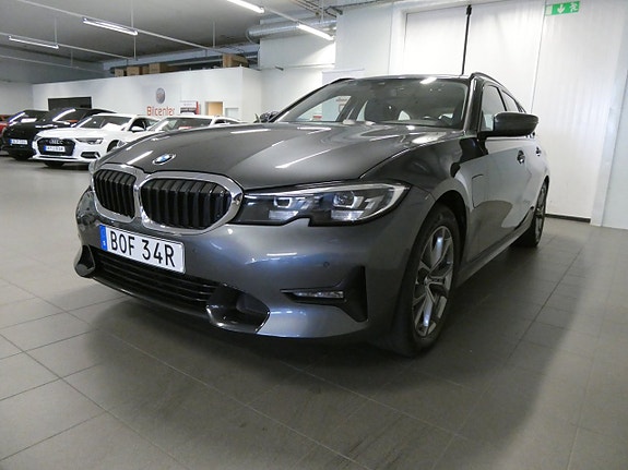 BMW 330e 9 of 27