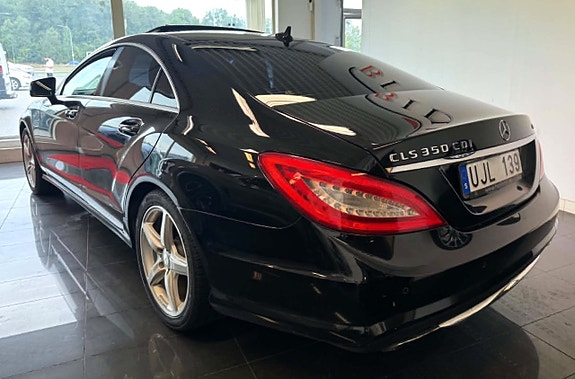 Mercedes-Benz CLS350 4 of 26