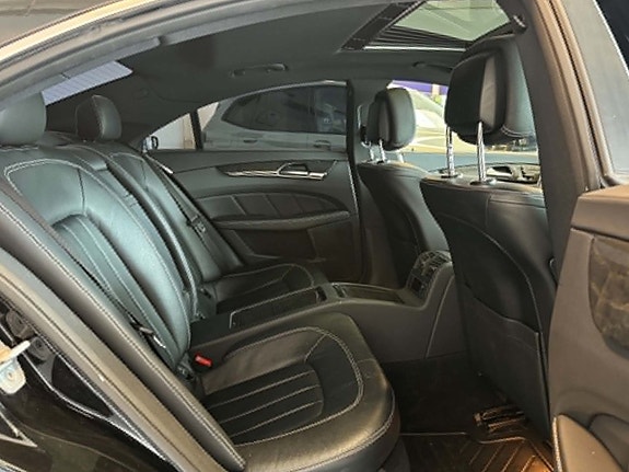 Mercedes-Benz CLS350 22 of 26