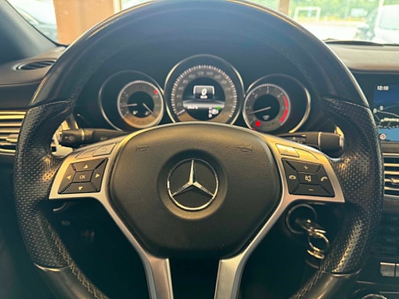 Mercedes-Benz CLS350 21 of 26