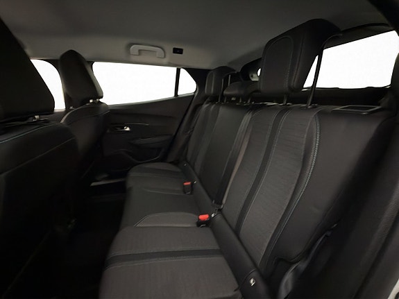 Peugeot 2008 12 of 23