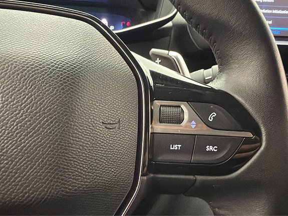 Peugeot 2008 15 of 23