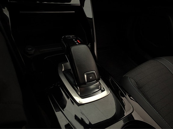 Peugeot 2008 21 of 23