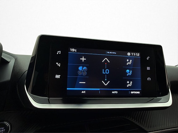 Peugeot 2008 20 of 23