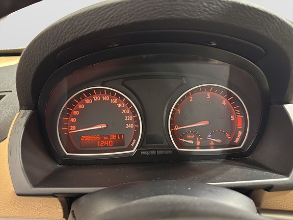 BMW X3 18 of 18