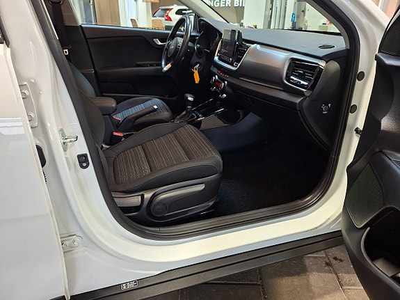 Kia Stonic 6 of 20