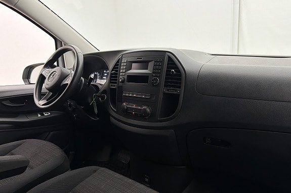 Mercedes-Benz Vito 108 27 of 30