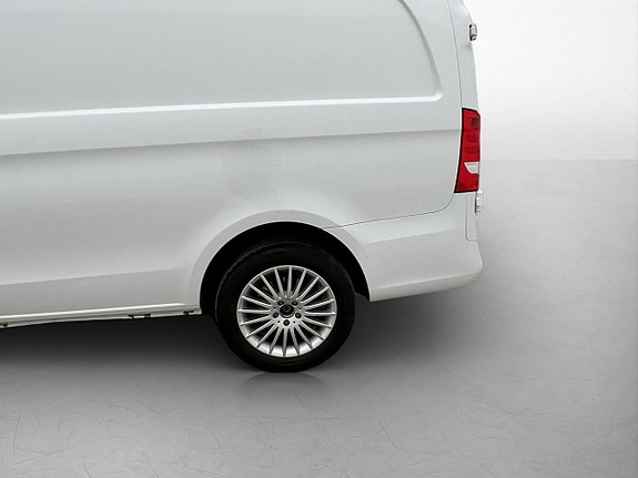 Mercedes-Benz Vito 108 29 of 30