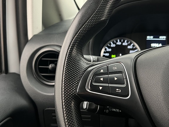 Mercedes-Benz Vito 108 18 of 30