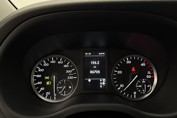 Mercedes-Benz Vito 108 19 of 30