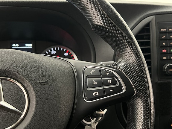 Mercedes-Benz Vito 108 21 of 30