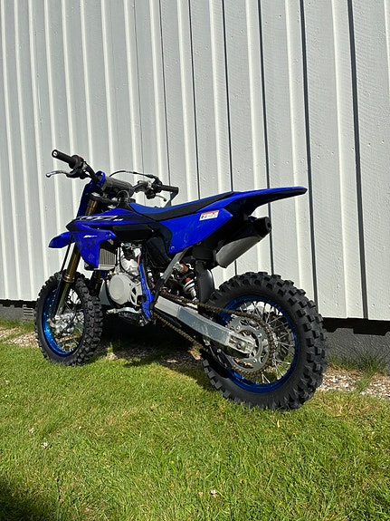 Yamaha YZ 65 2 of 5