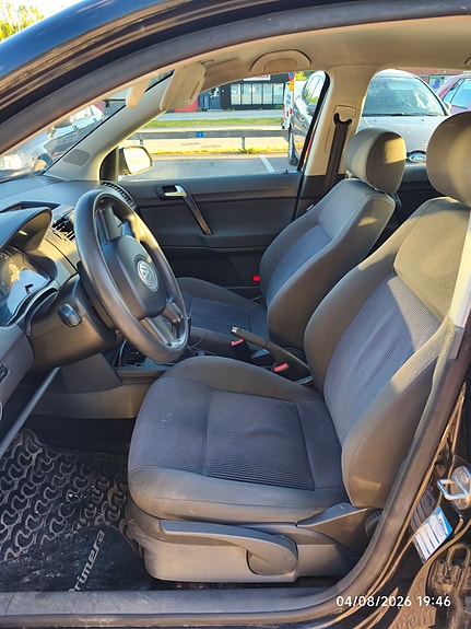 Volkswagen Polo 7 of 8
