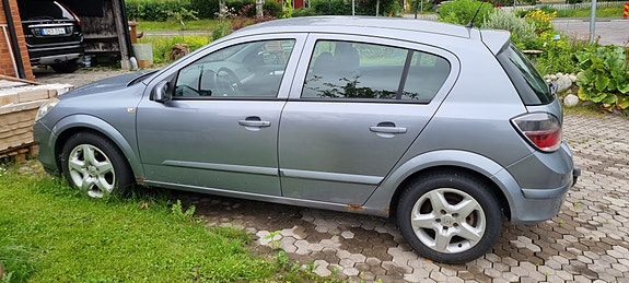 Opel Astra 3 of 3