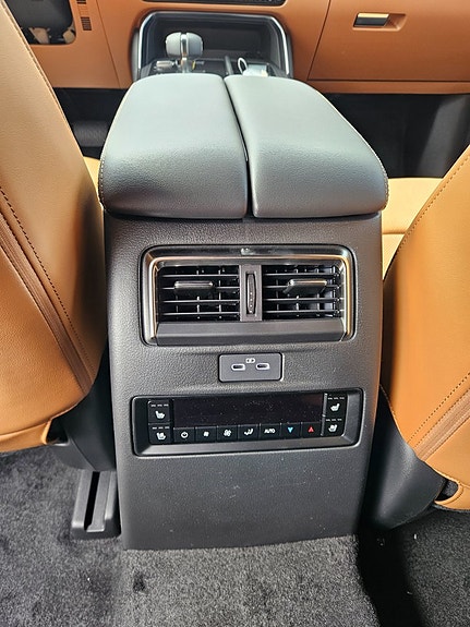 Mazda CX-80 18 of 29
