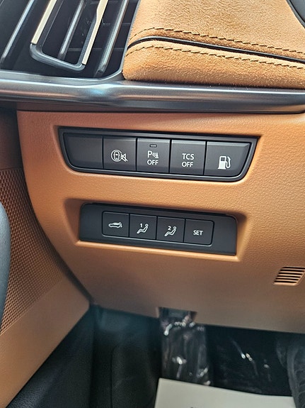 Mazda CX-80 10 of 29