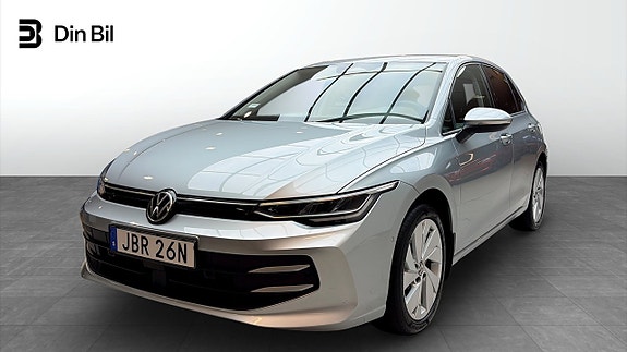 Volkswagen Golf VIII