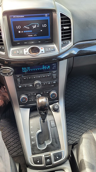 Chevrolet Captiva 4 of 9