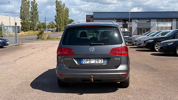 Volkswagen Sharan 5 of 30