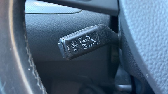 Volkswagen Sharan 30 of 30
