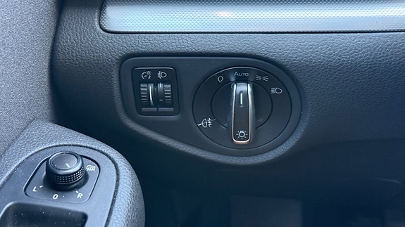Volkswagen Sharan 12 of 30