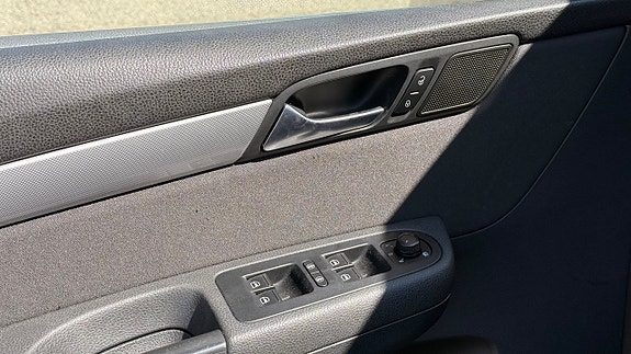 Volkswagen Sharan 10 of 30
