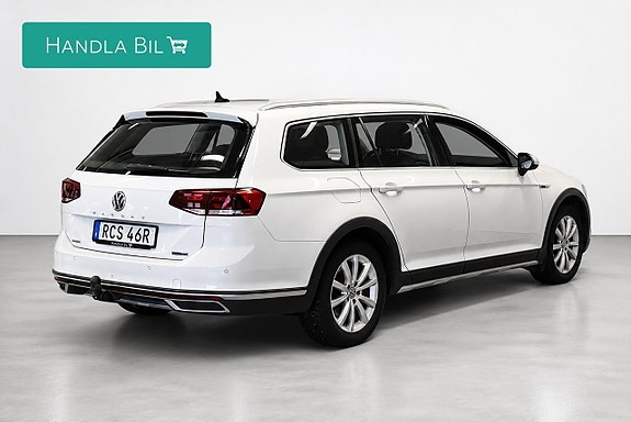 Volkswagen Passat Alltrack 5 of 17