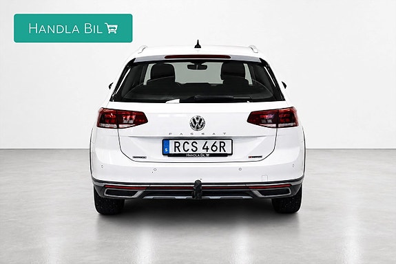 Volkswagen Passat Alltrack 6 of 17