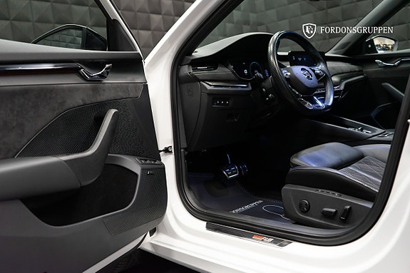 Skoda Octavia 16 of 27