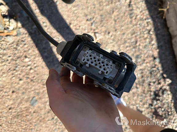 Lastväxlarflak med TMA-skydd & Container 18 of 24