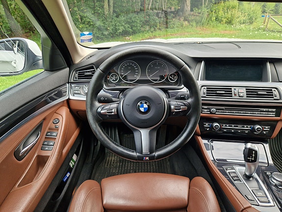 BMW 520d 6 of 7