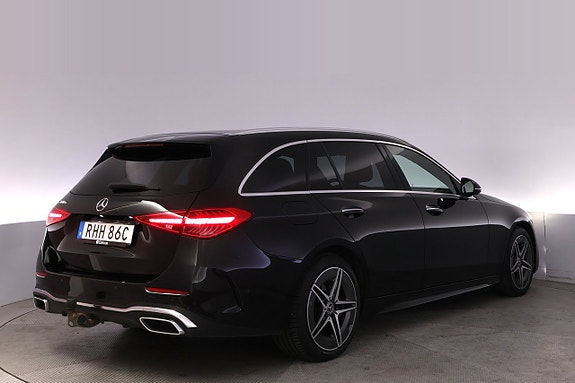 Mercedes-Benz C300 5 of 27