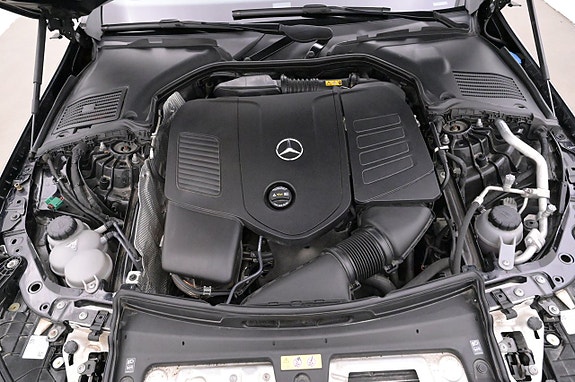 Mercedes-Benz C300 26 of 27