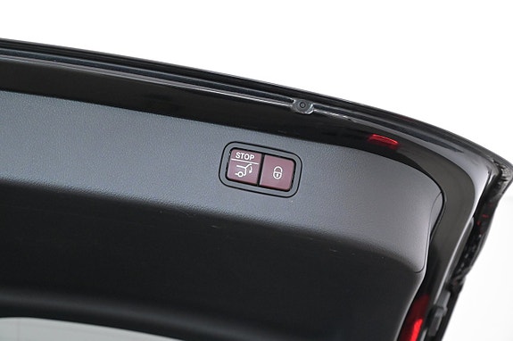 Mercedes-Benz C300 22 of 27