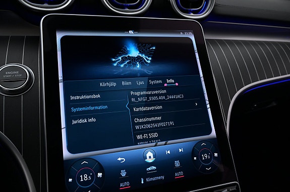 Mercedes-Benz C300 17 of 27